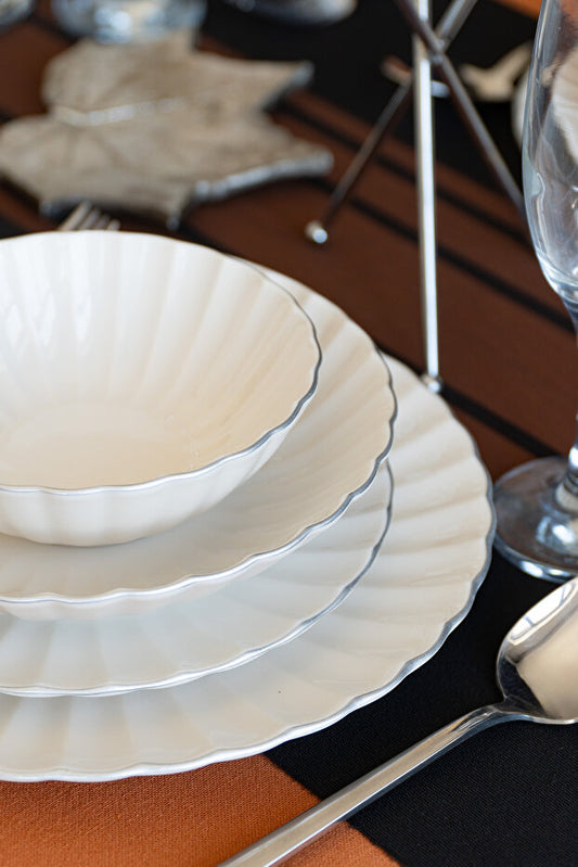Derya Platinum 24 Piece Plain Dinner Set for 6 People