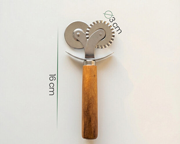 Double-Headed Bamboo Dough Cutter Pizza Roller Pastry Cutting Knife