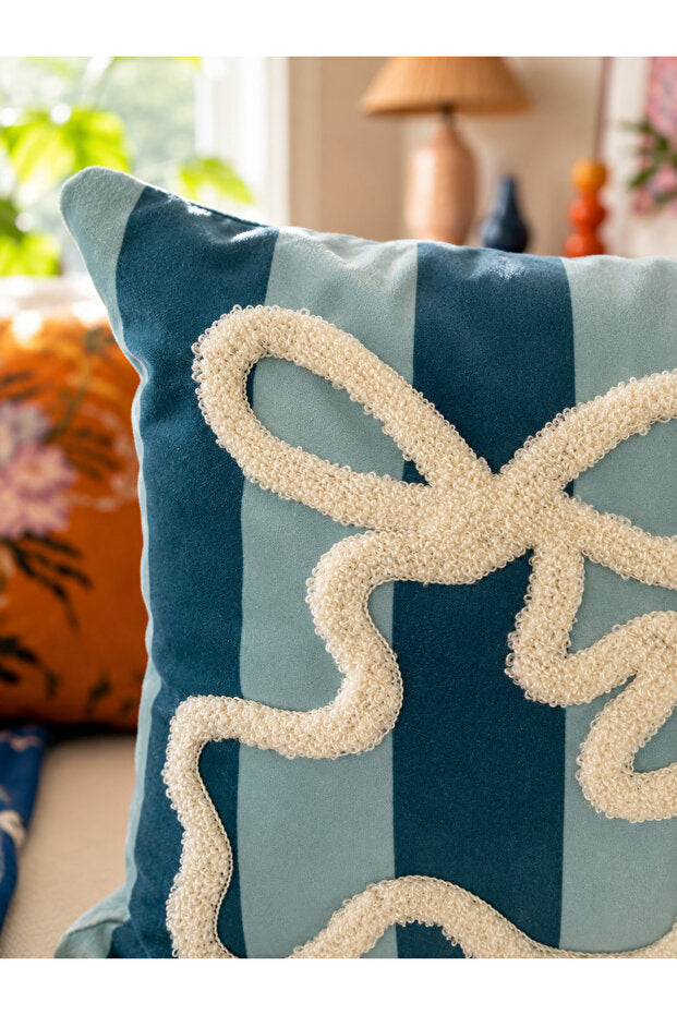 Bow Punch Embroidery Pillow Case 50x30 cm