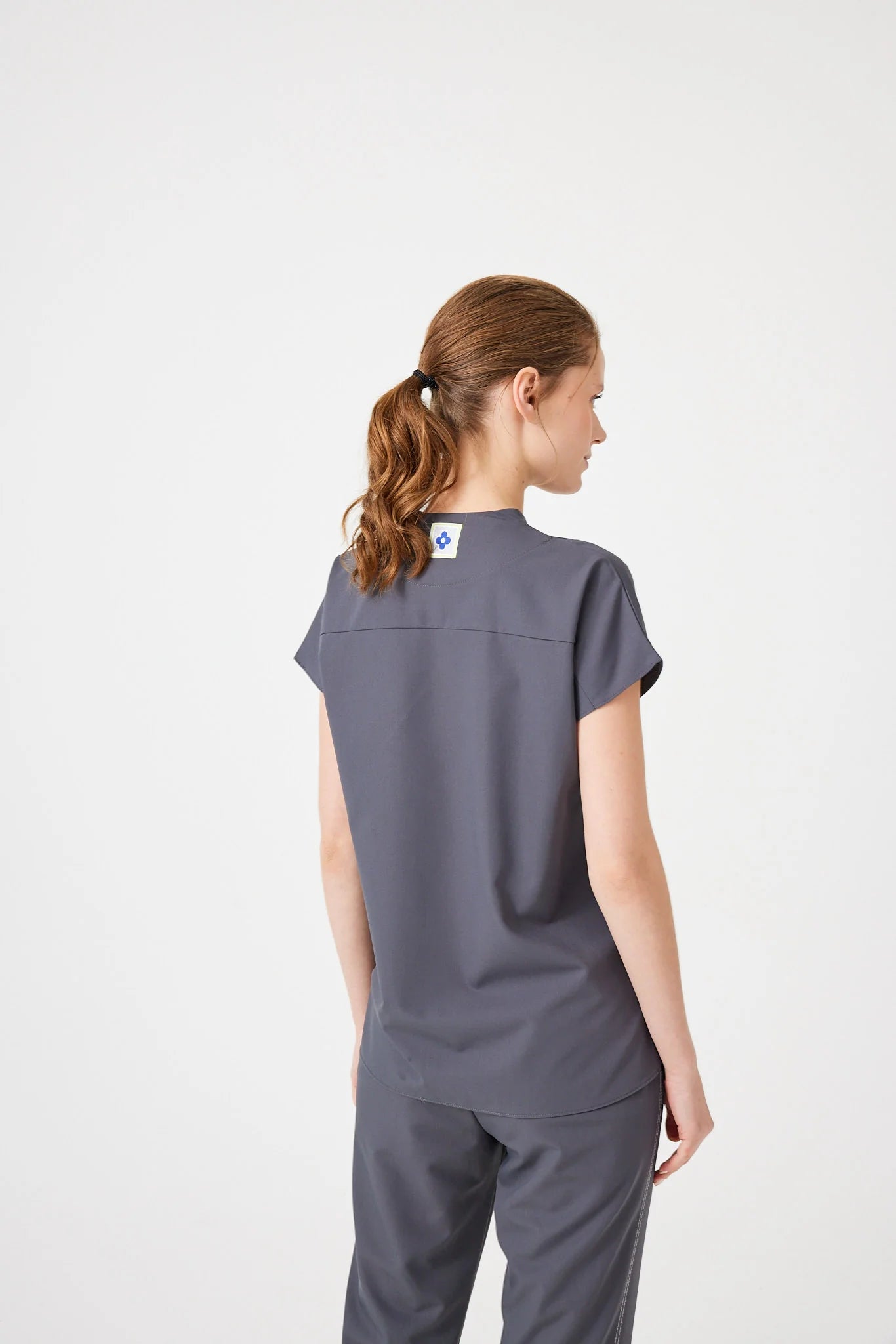 Cosa Fortius® Women's V-Neck Top - Anthracite