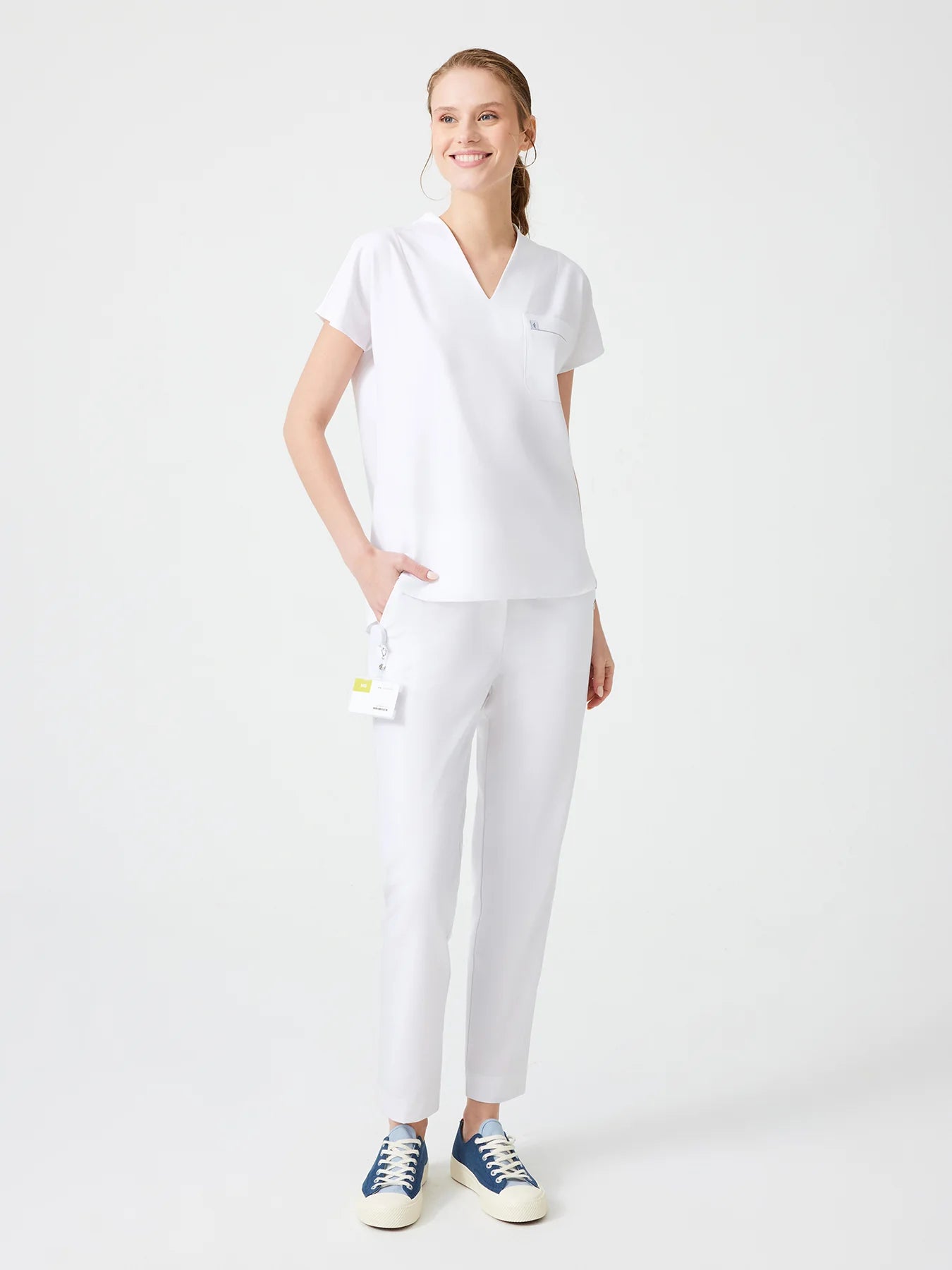 Cosa Fortius® Women's V-Neck Top - White