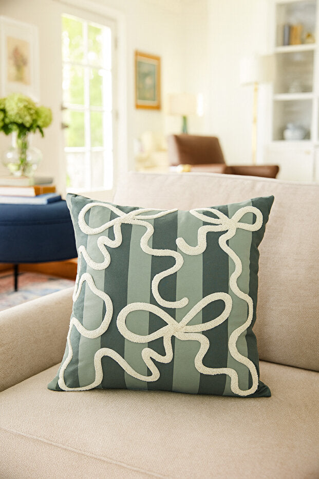 Bow Punch Embroidery Pillow Case