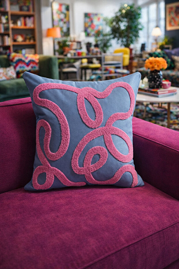 Curve Punch Embroidery Pillow Case