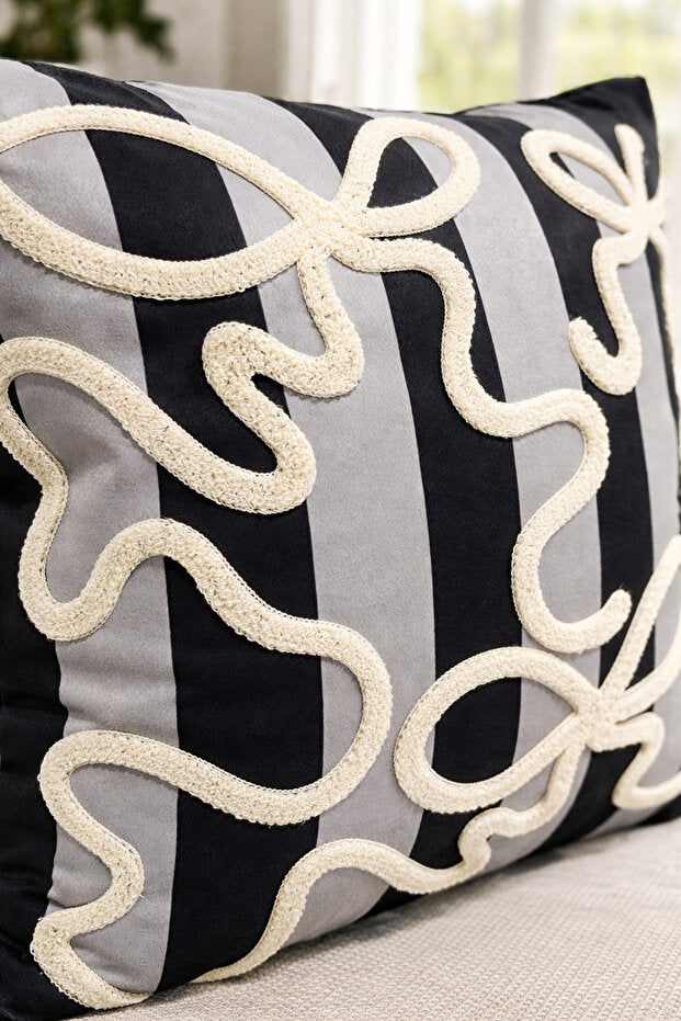 Bow Punch Embroidery Pillow Case