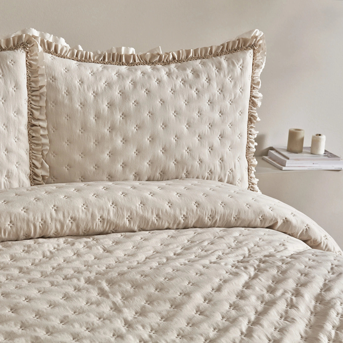 Viona Bedspread Set, Beige
