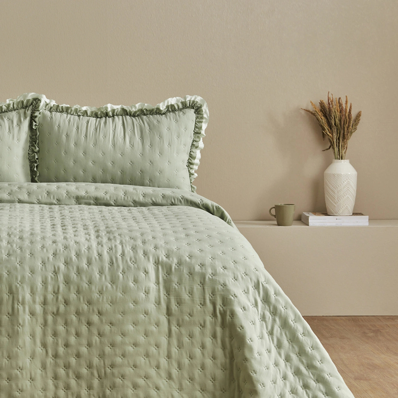 Viona Bedspread Set, Sage