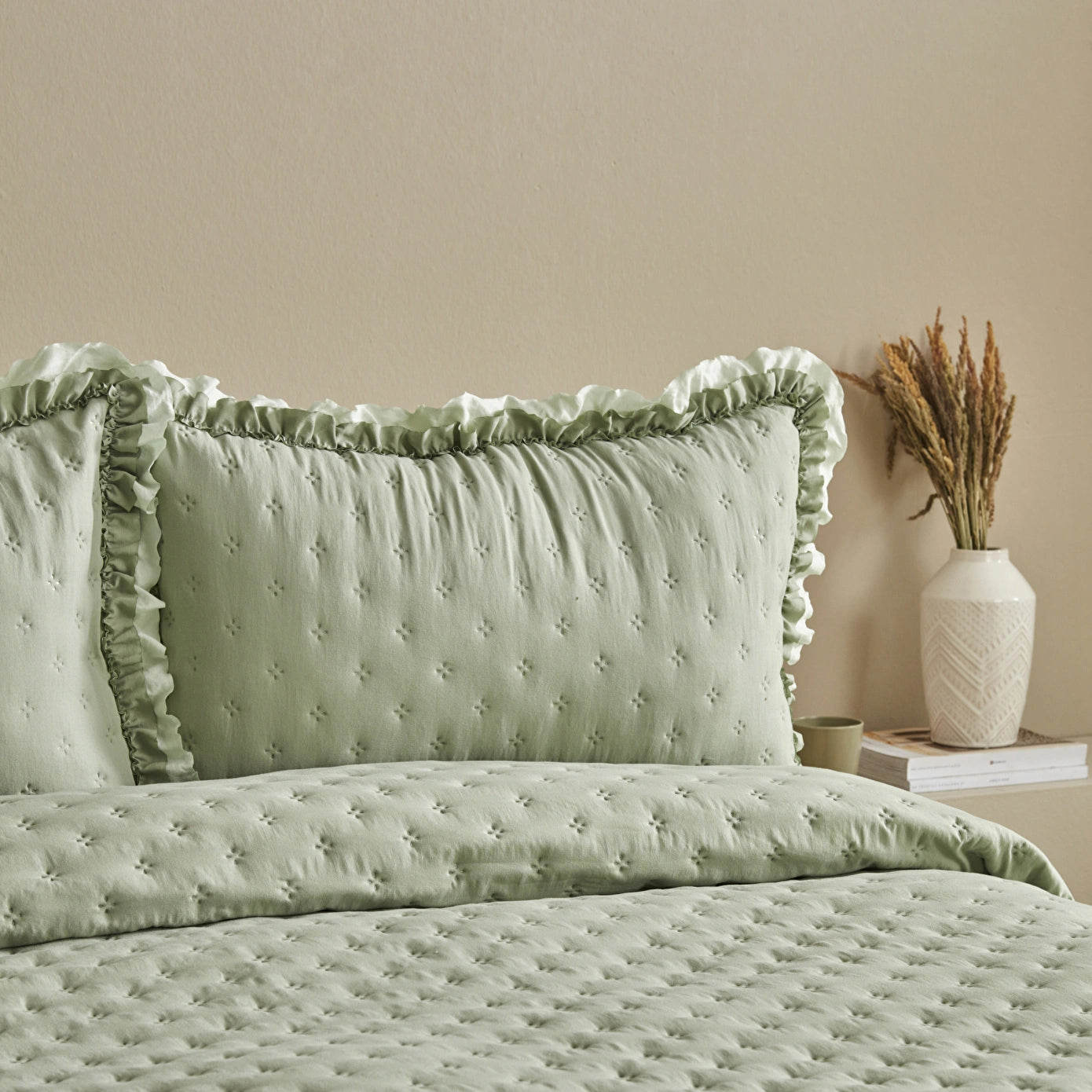 Viona Bedspread Set, Sage