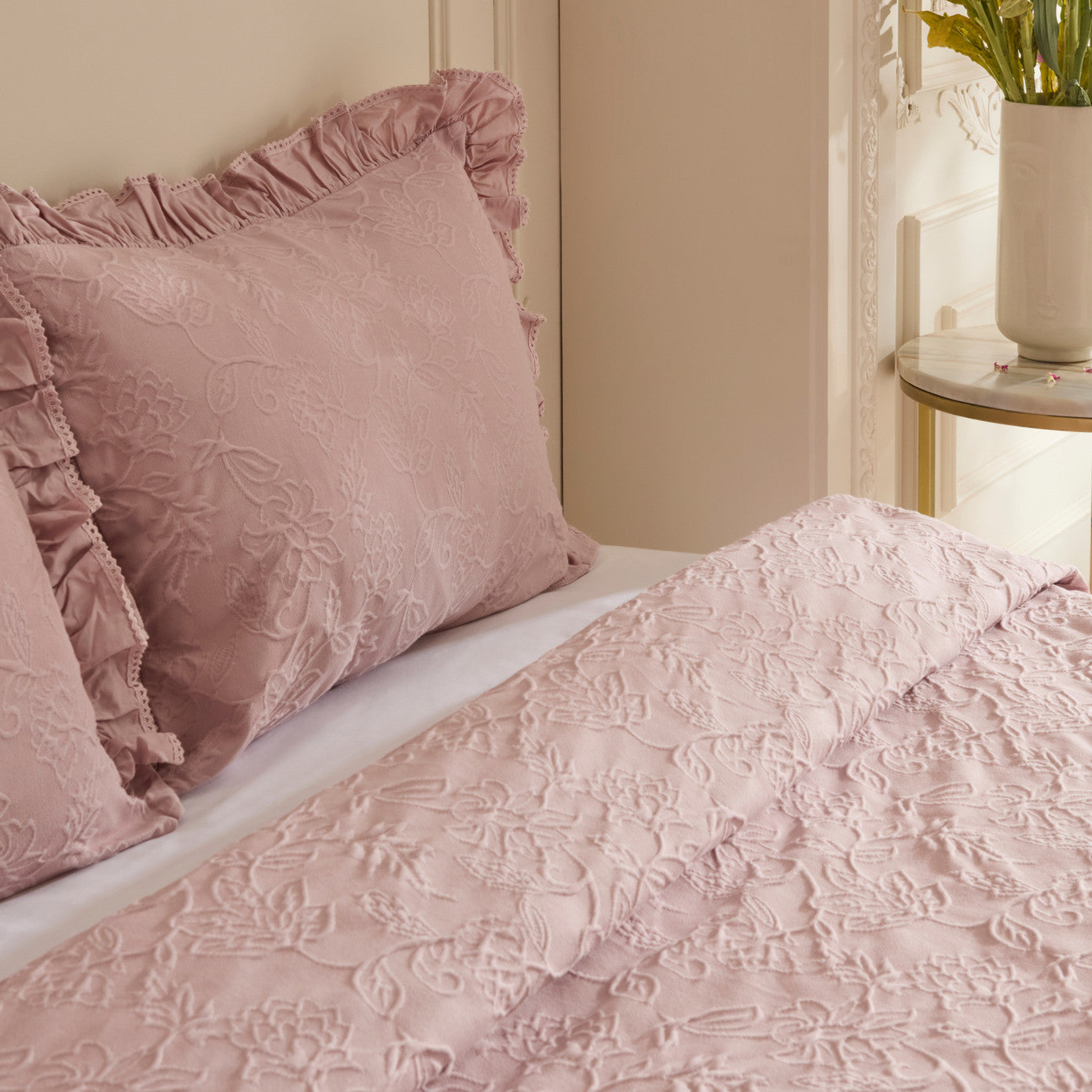 White Collection Tyra 100% Cotton Double Bedspread Powder