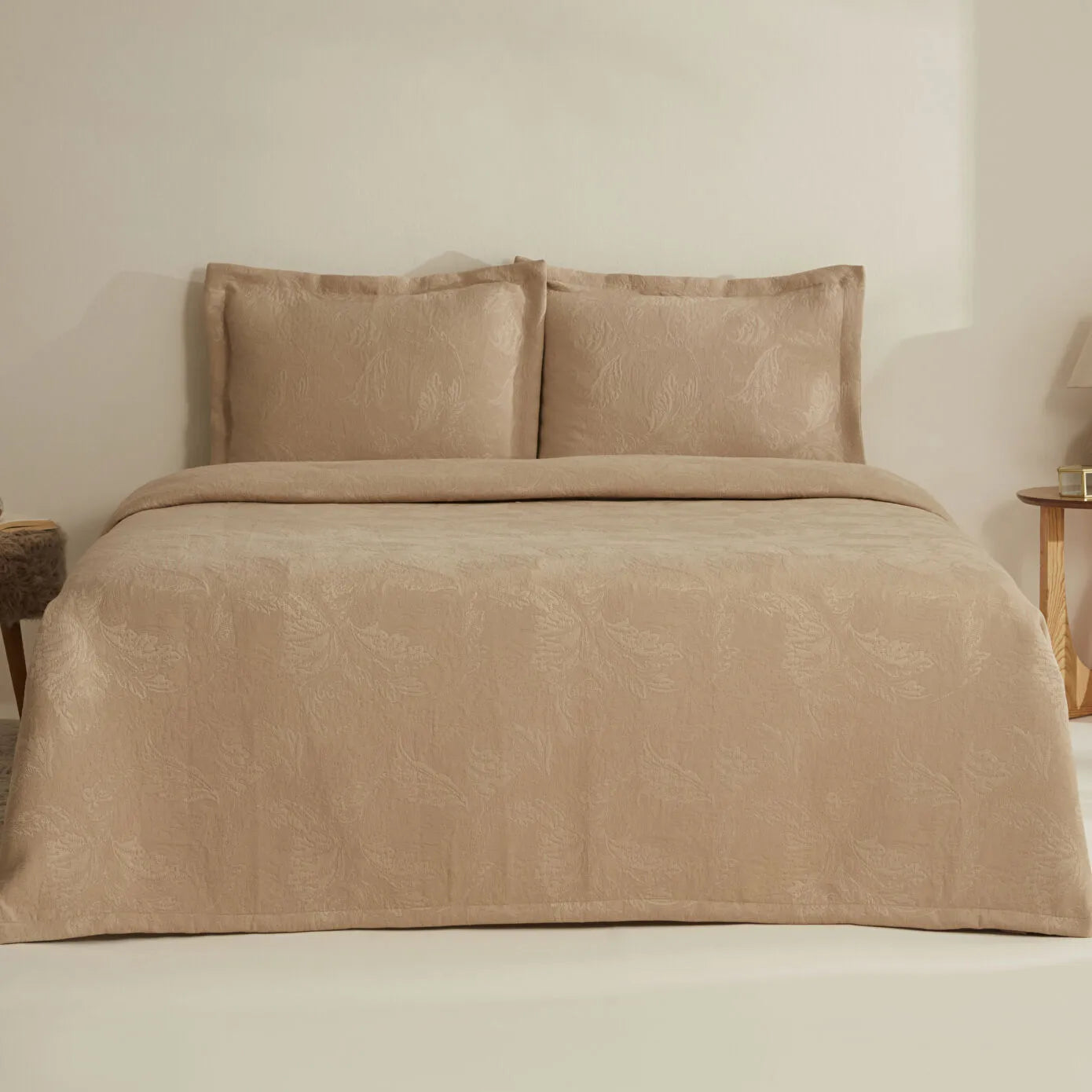 Olivia Double Bedspread Set - Beige