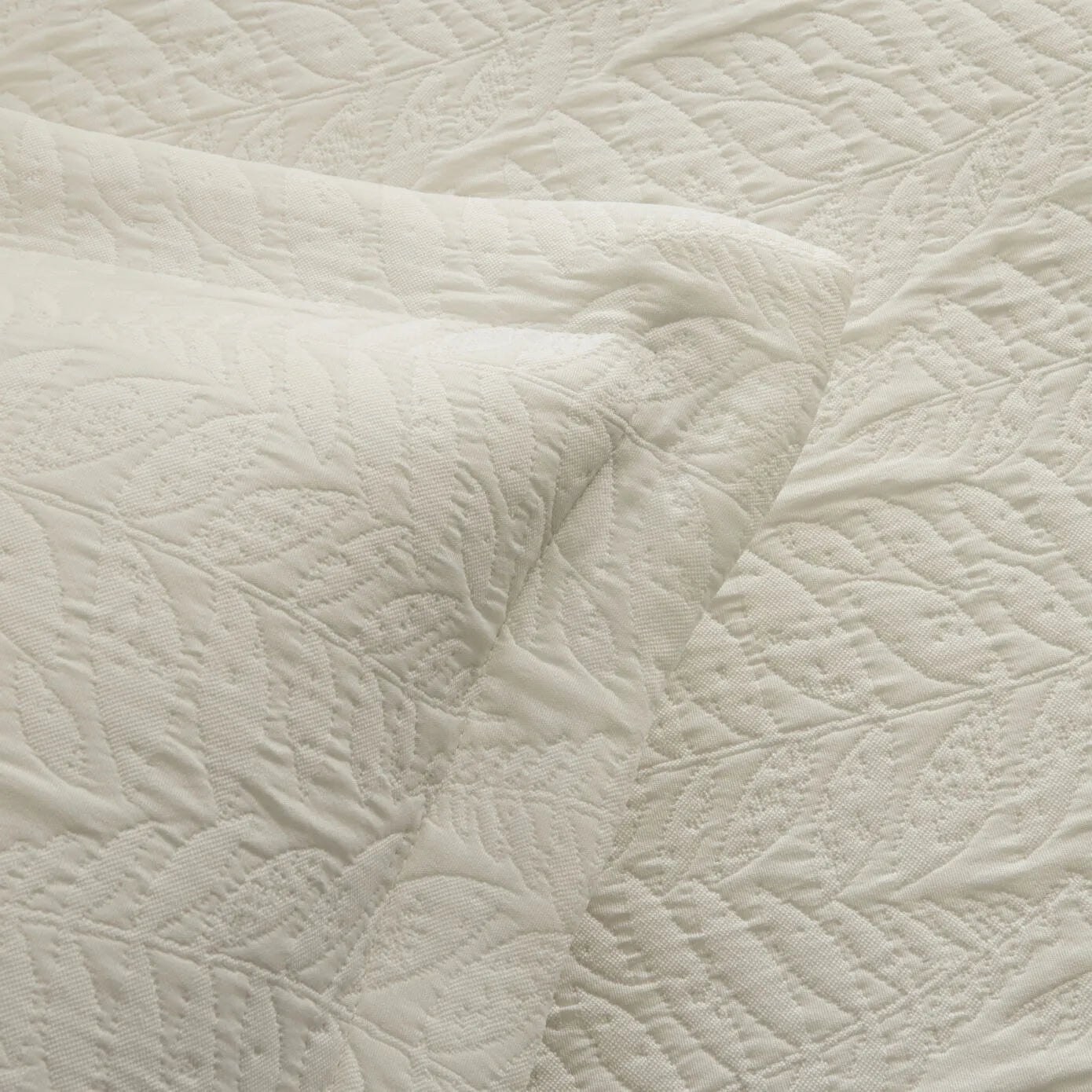 Serenity Double Bedspread Set - White