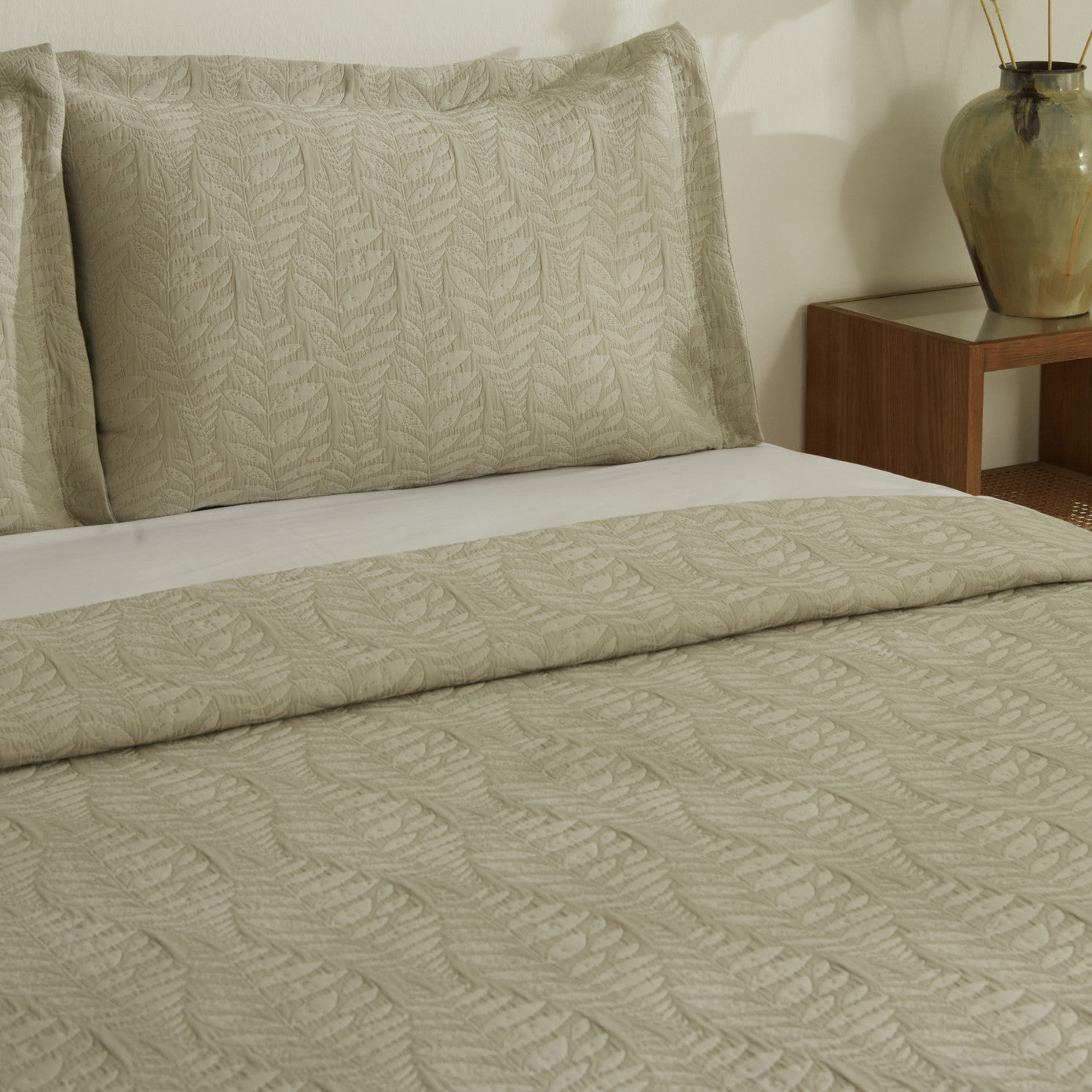 Serenity Double Bedspread Set