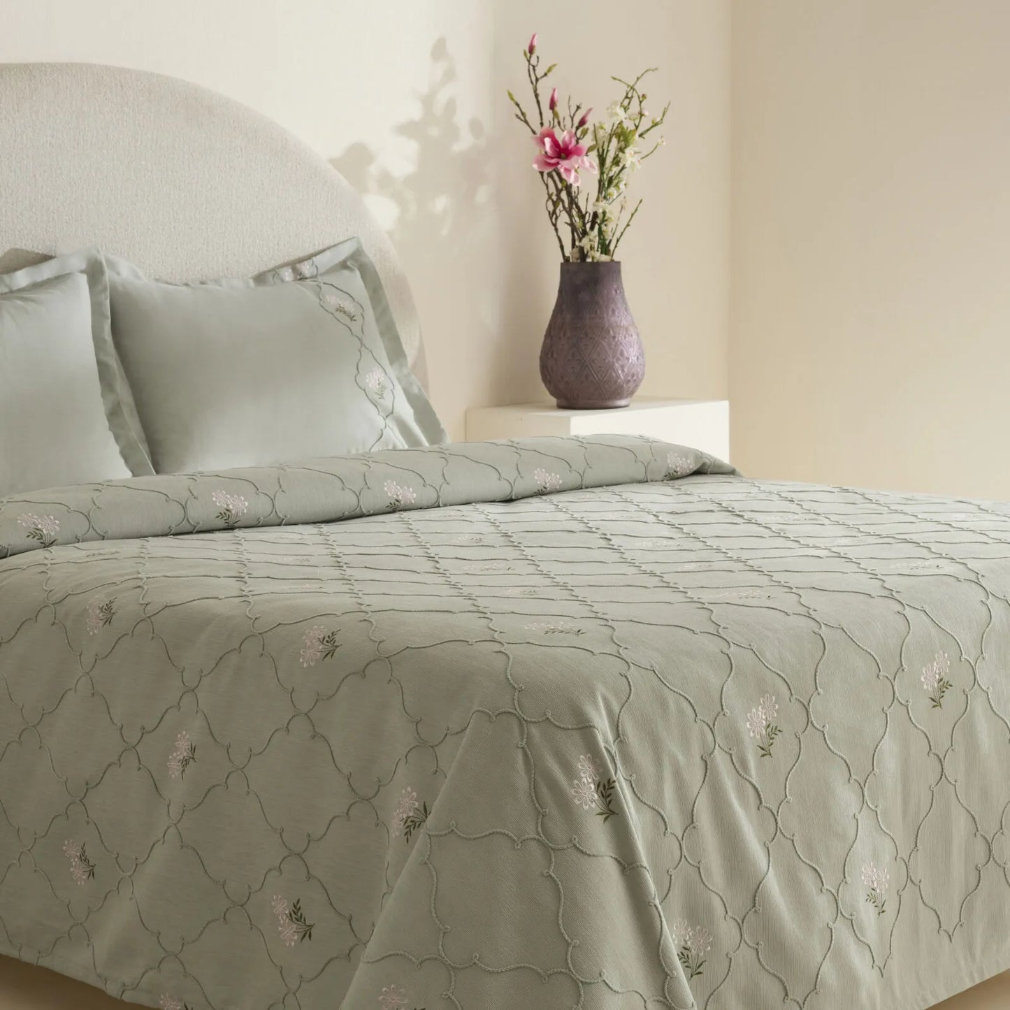 Myra Double Floral Bedspread Sage