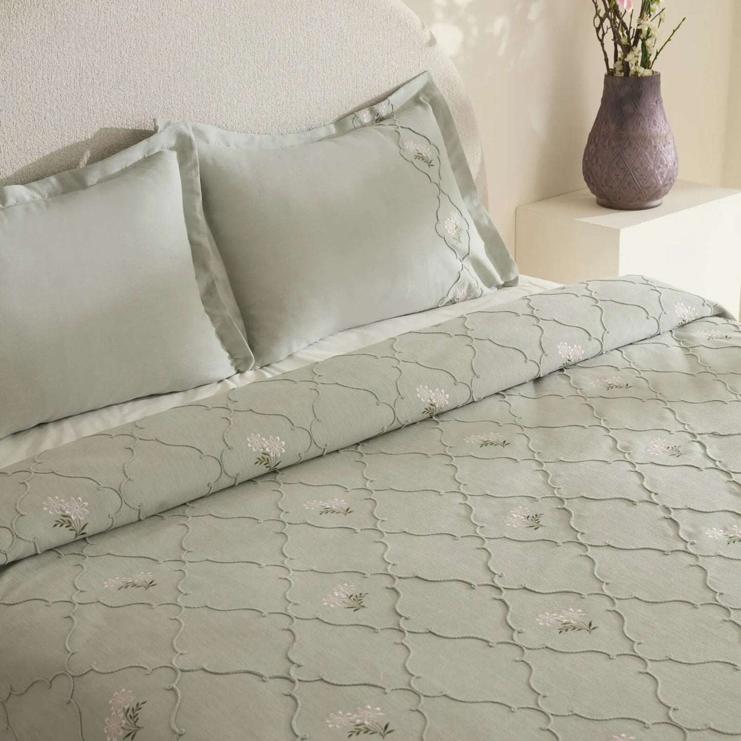 Myra Double Floral Bedspread Sage