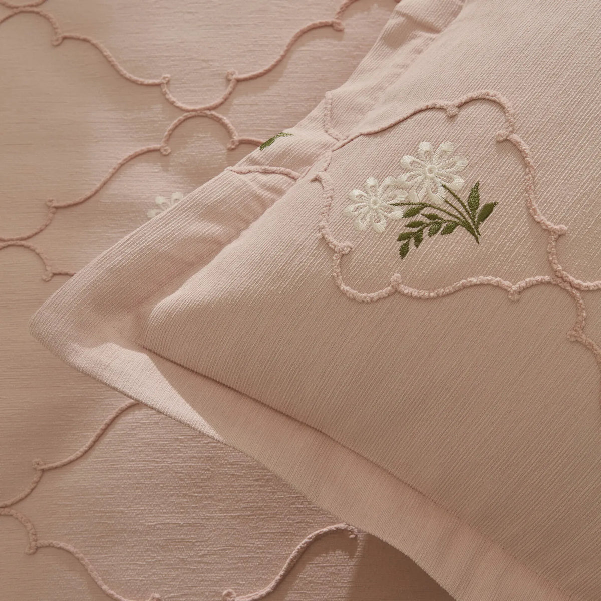 Myra Double Floral Bedspread Powder Pink