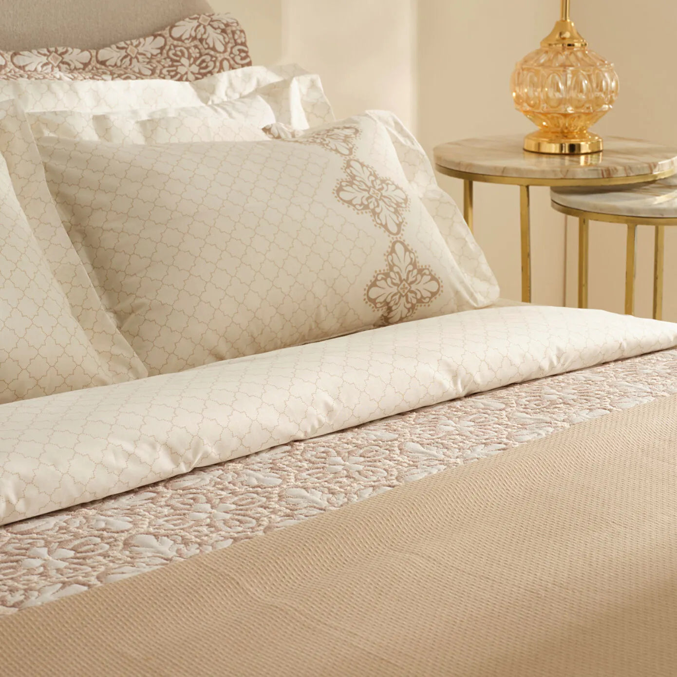 Luvina 8 Piece Double Set Beige
