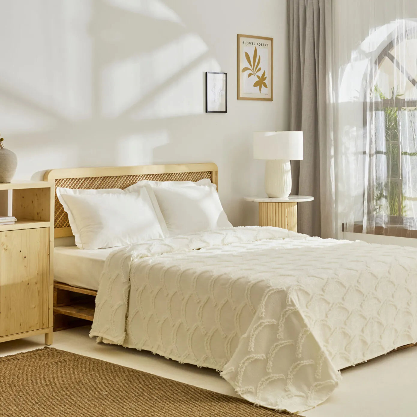 Emma Double Bedspread Offwhite