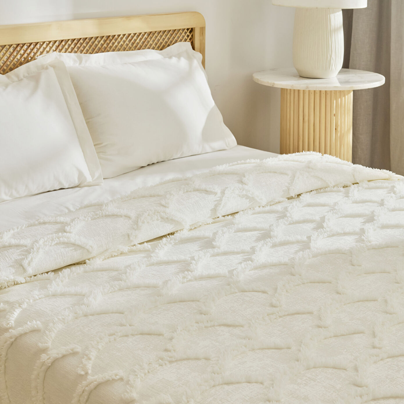 Emma Double Bedspread Offwhite