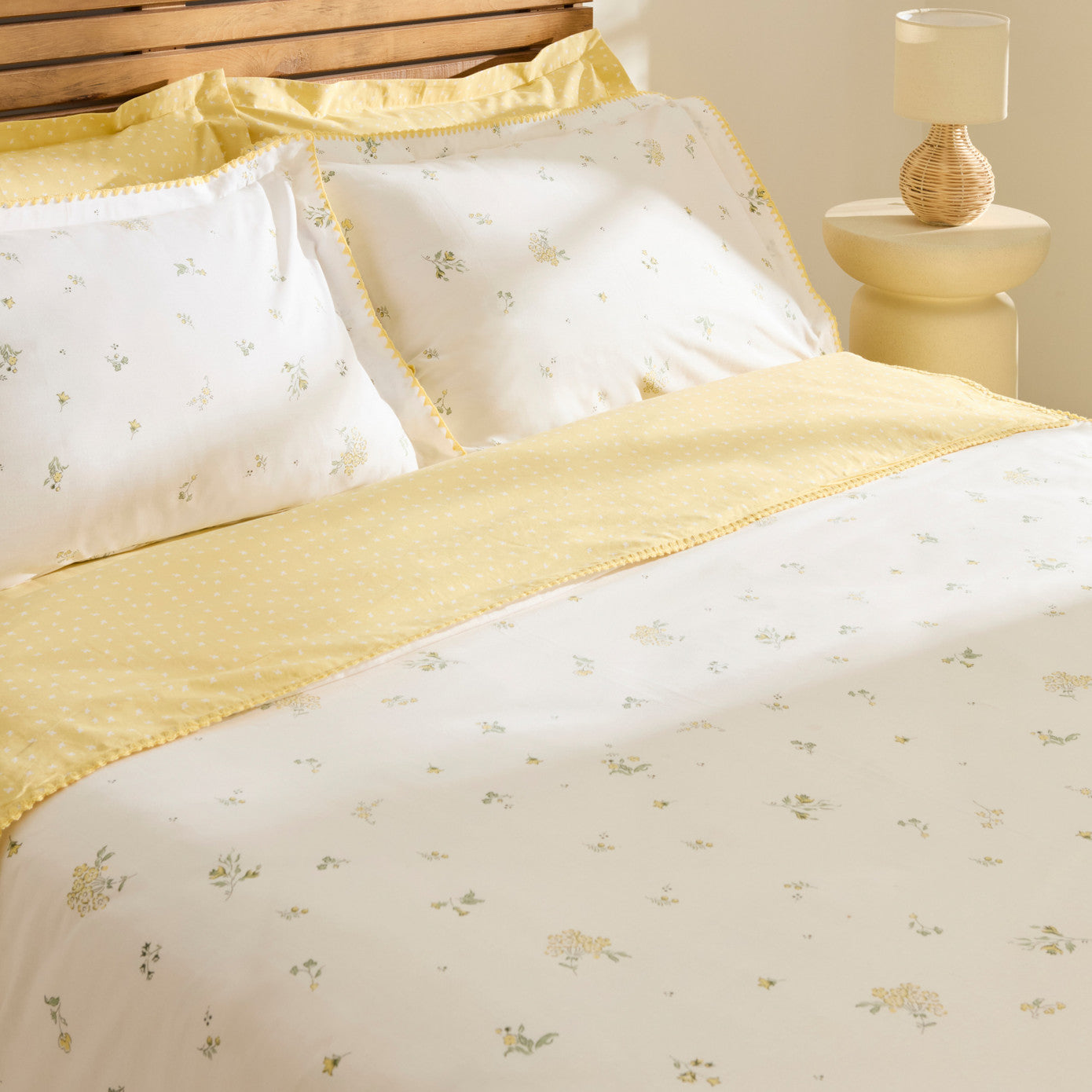 Mario Double Duvet Cover Set Yellow