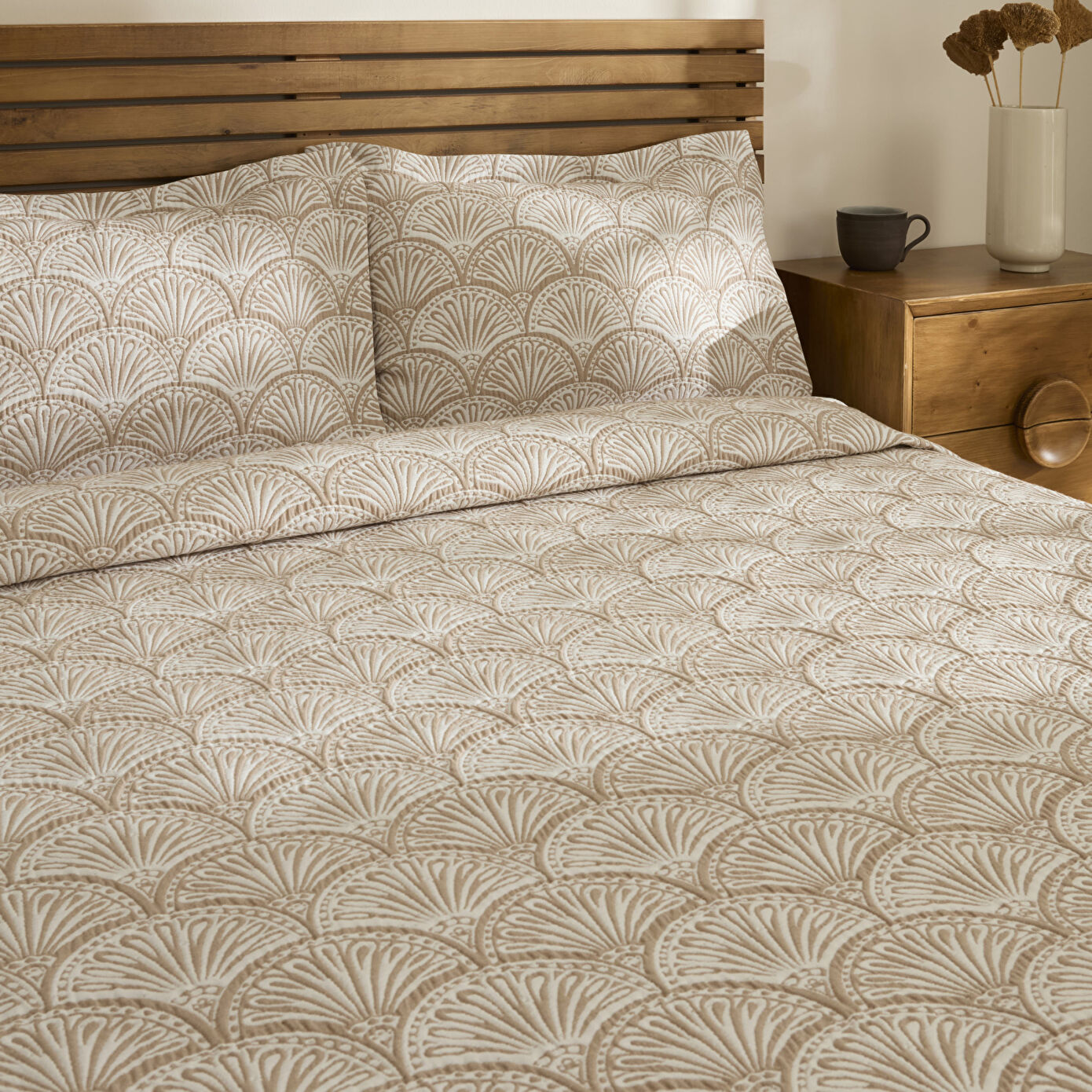 Aurora Double Bedspread Set Beige
