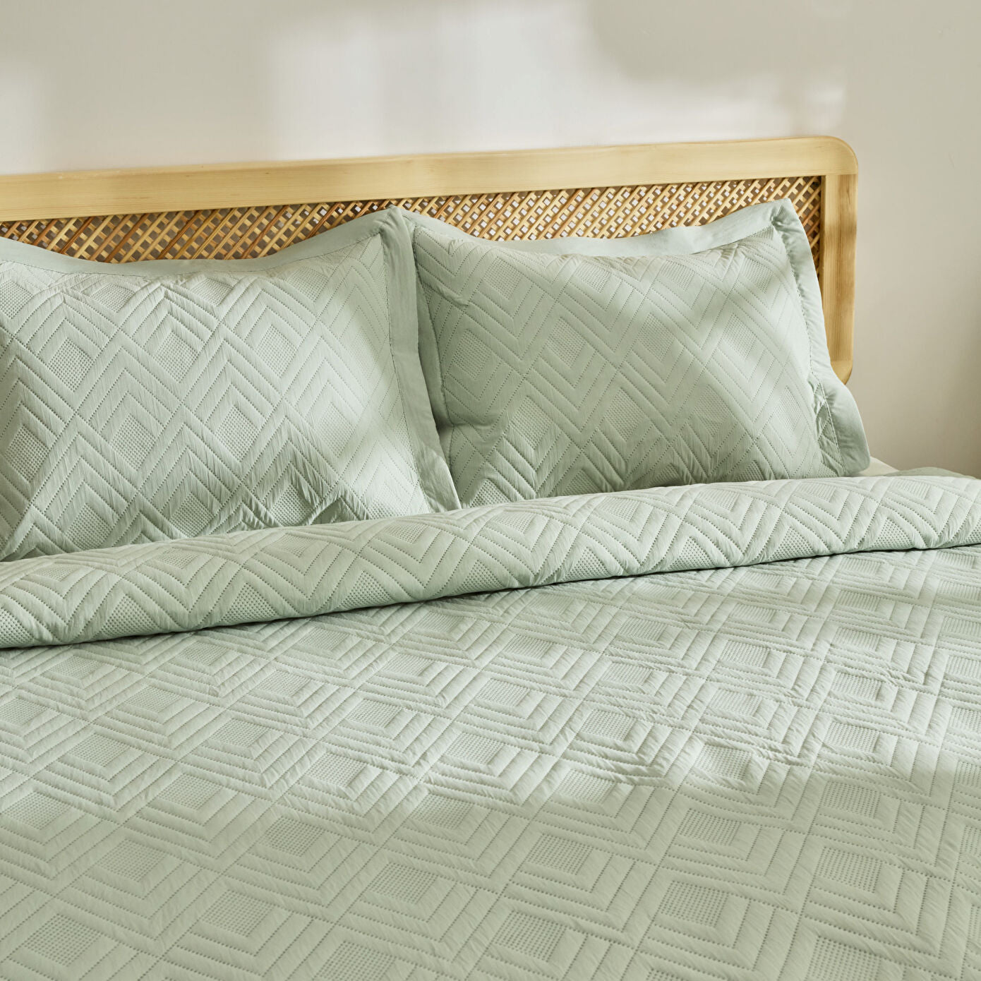 Elza Double Bedspread Set Sage