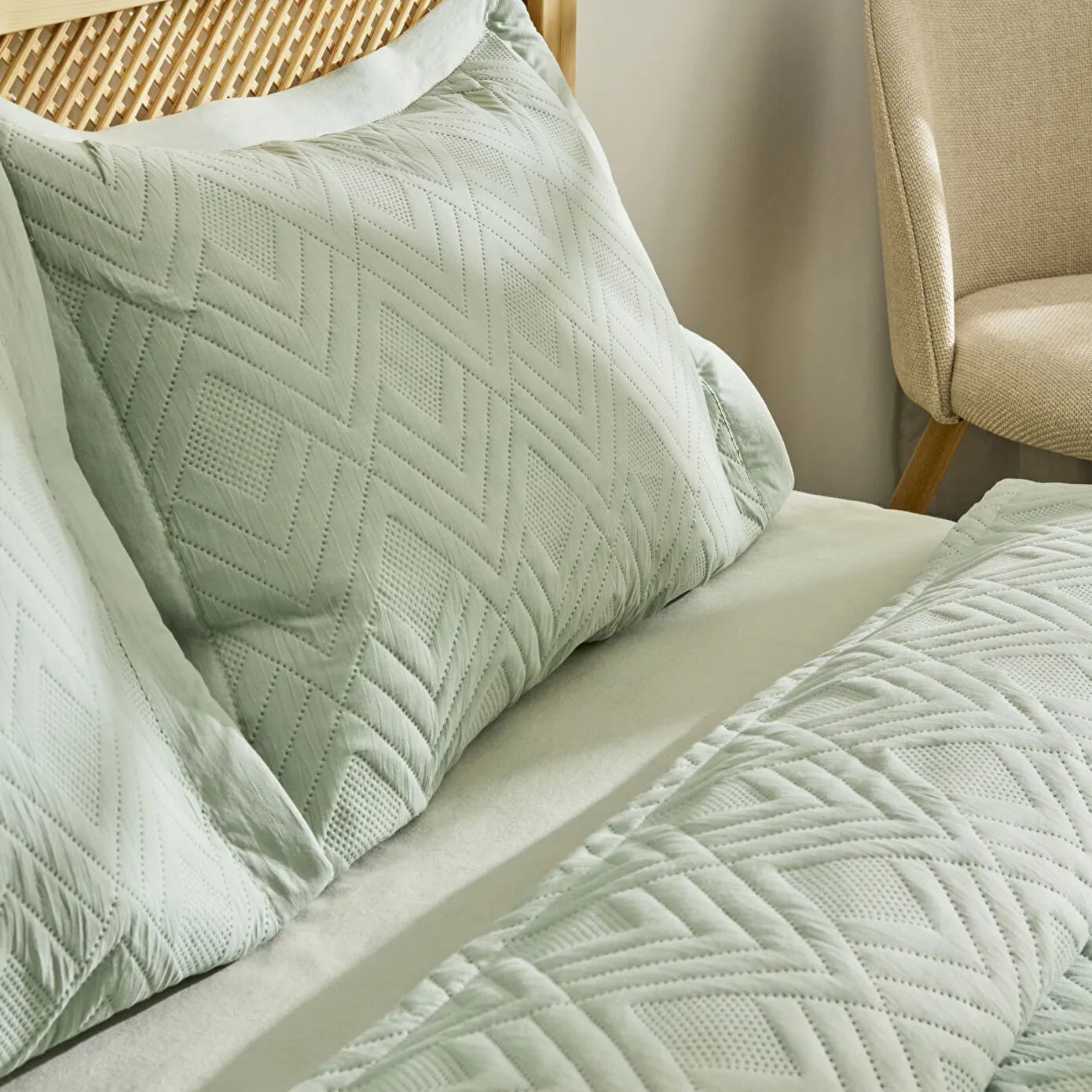 Elza Double Bedspread Set Sage