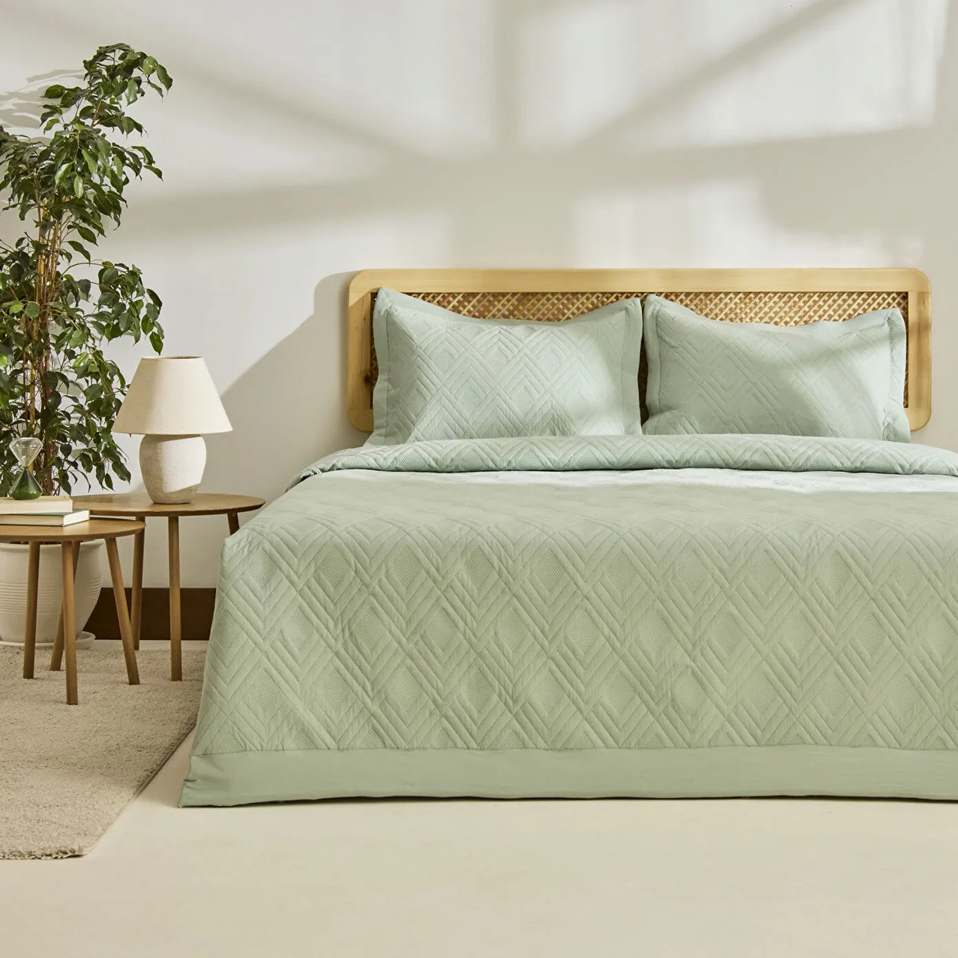 Elza Double Bedspread Set Sage