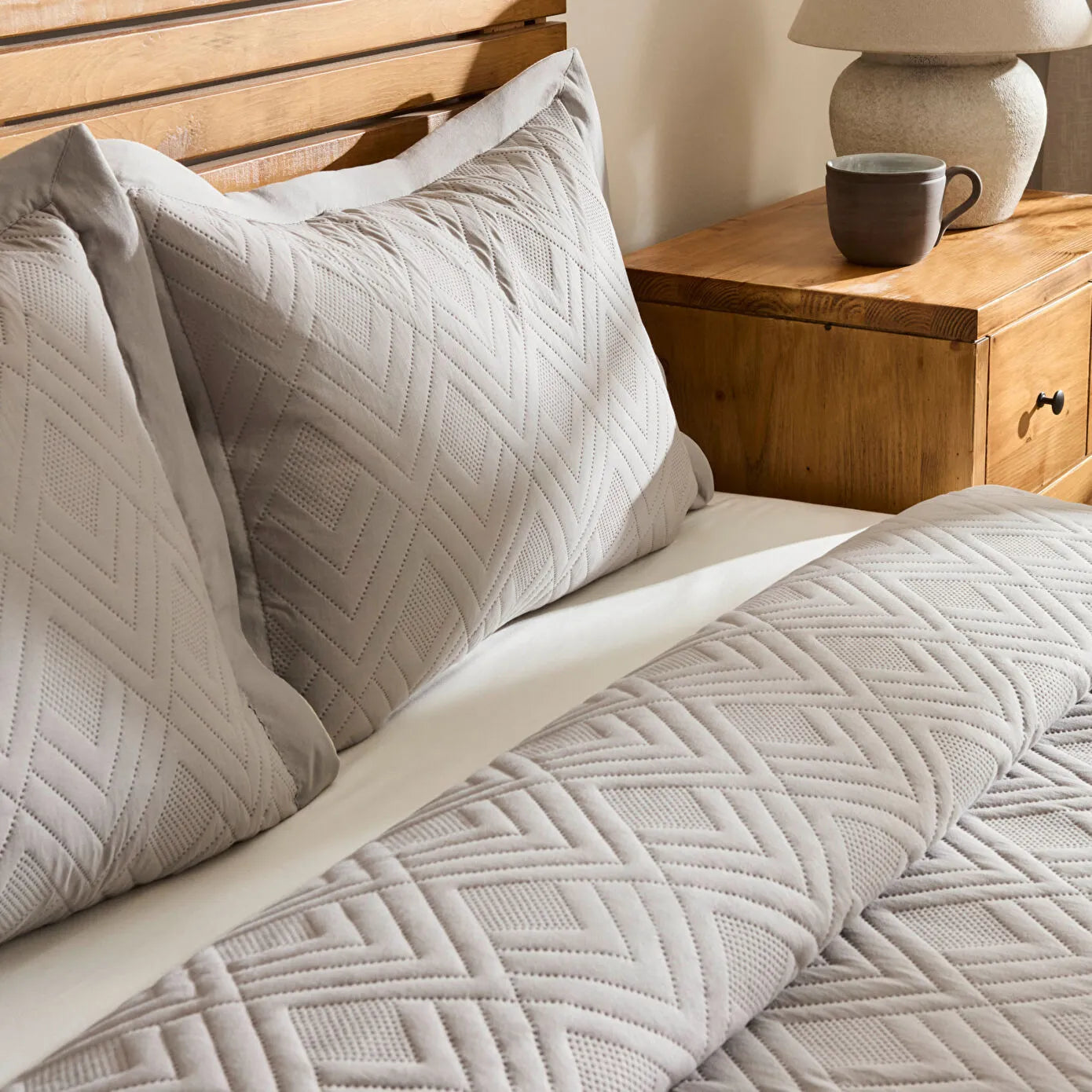 Elza Double Bedspread Set Grey