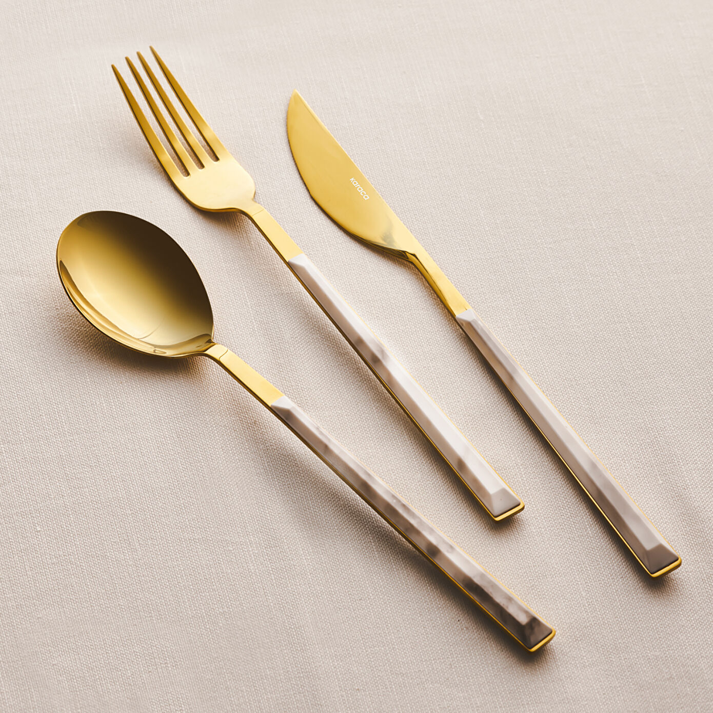Karaca Arete Gold 18-Piece Cutlery Set for 6 People