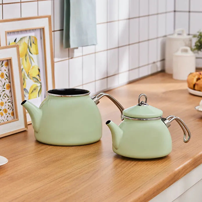 Loreto Enamel Teapot, Green