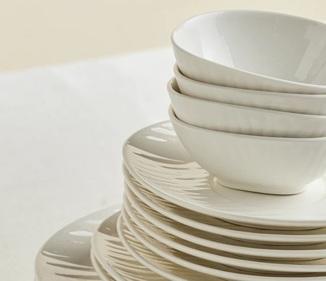 Forever Bone Oyster 26 Piece Breakfast Set for 6 People