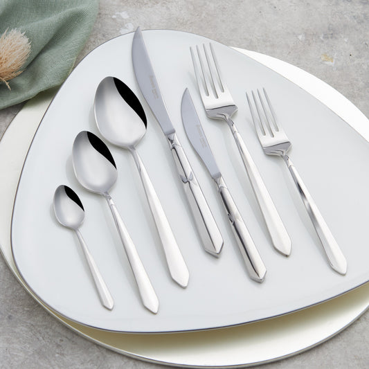 316+ Elegance Diamond Platinum 12 Person 84 Piece Cutlery Set