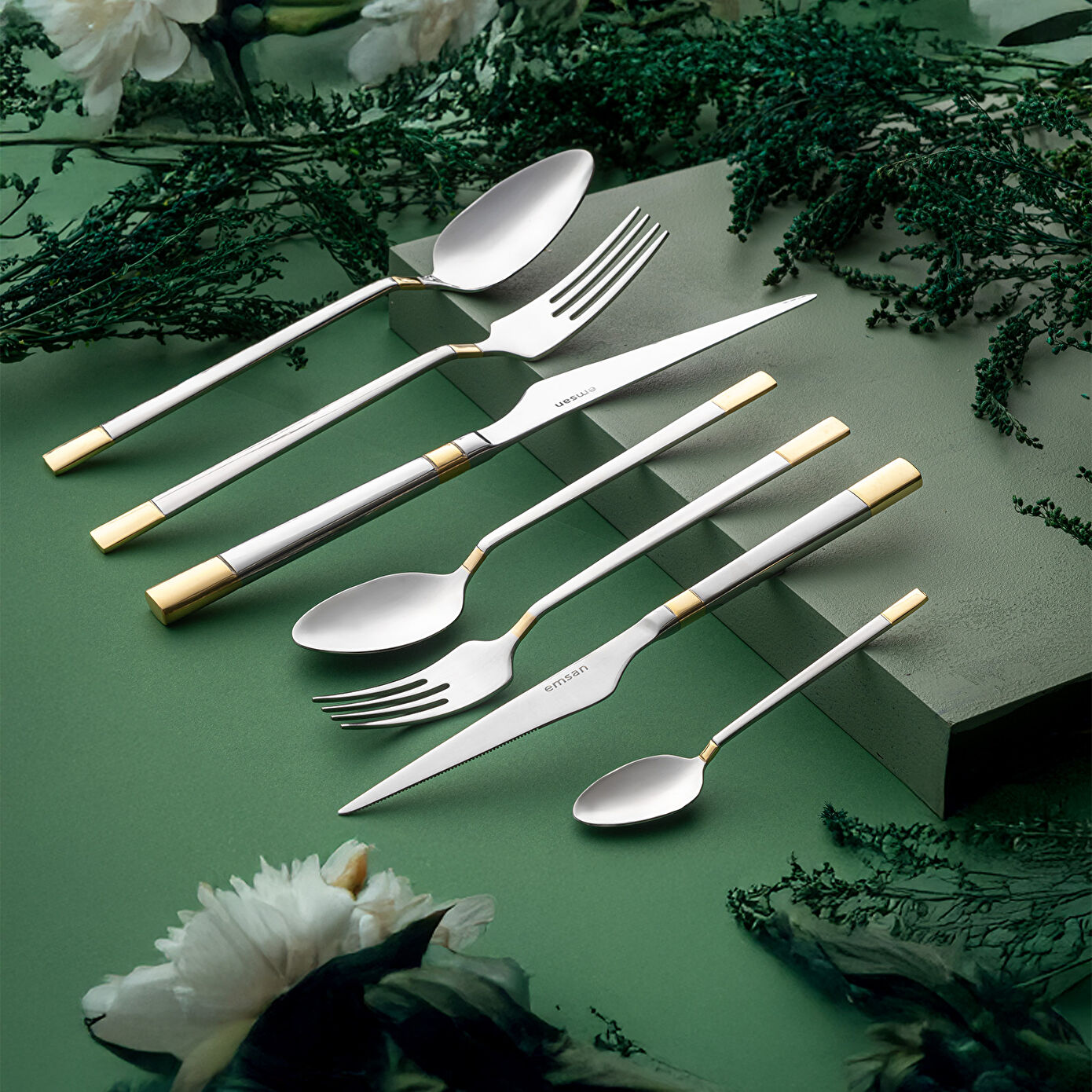 Elegance Duru Gold 84 Piece Luxury Boxed Cutlery Set for 12 People