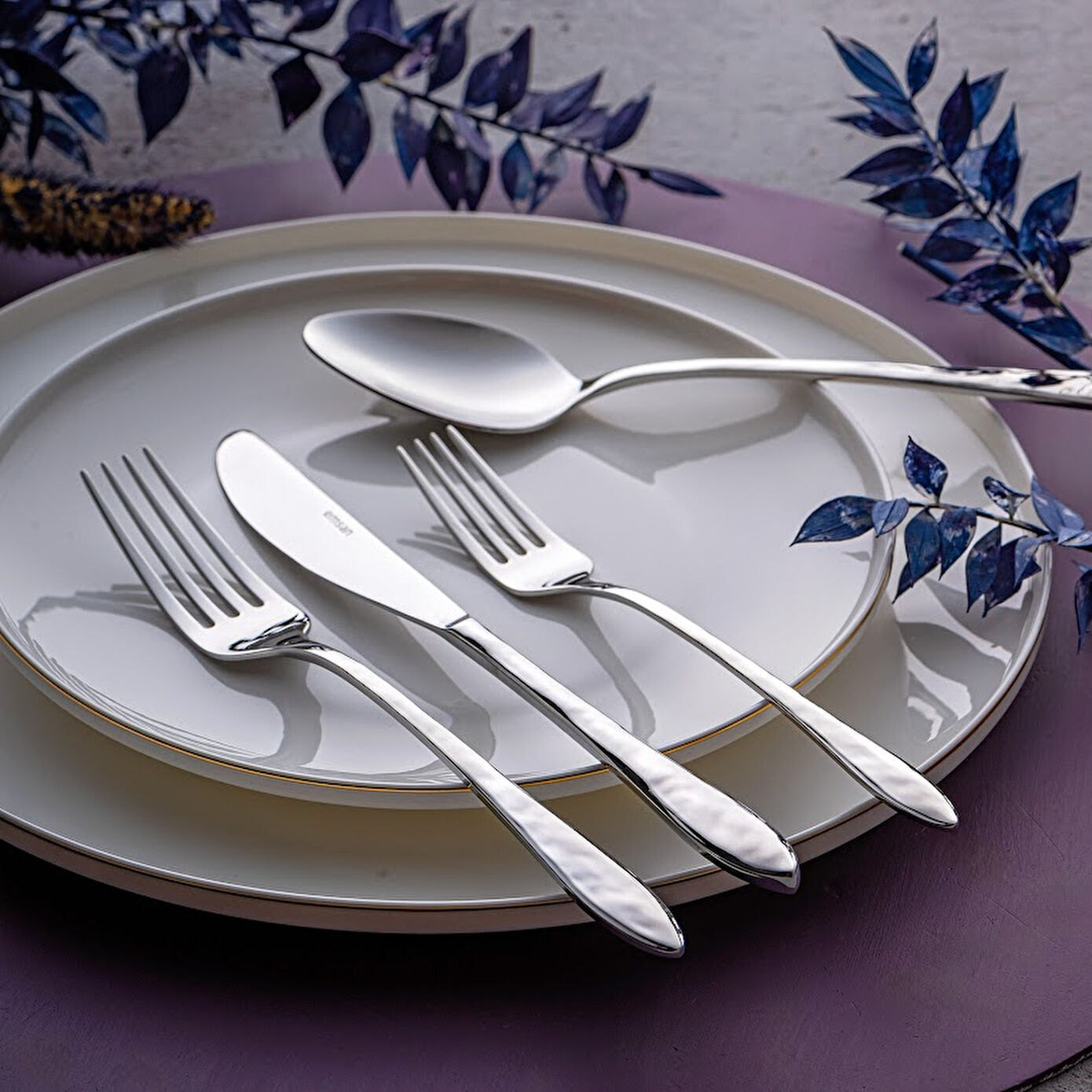 Akasya 24 Piece Boxed Cutlery Set