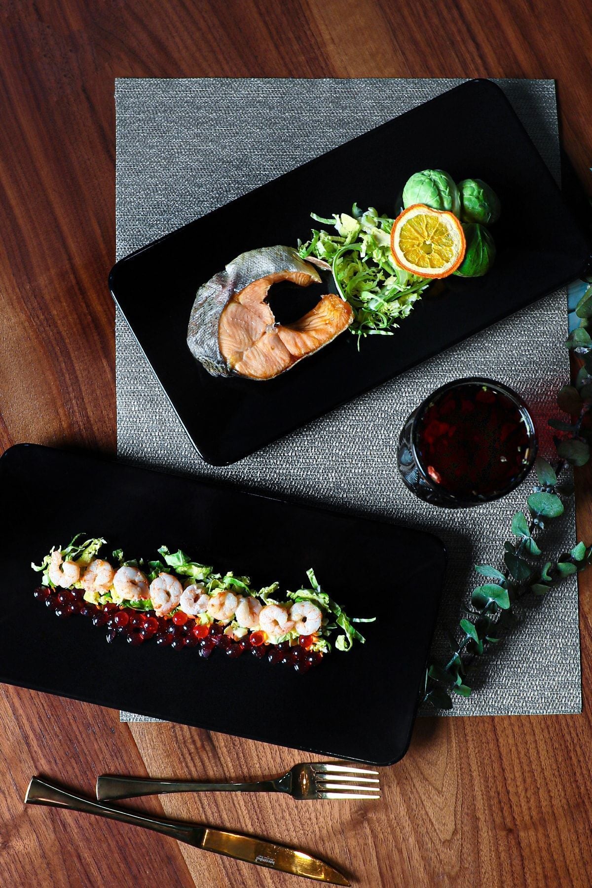 Black Siera Boat-Shaped Plate, 33 cm, 2 Pieces