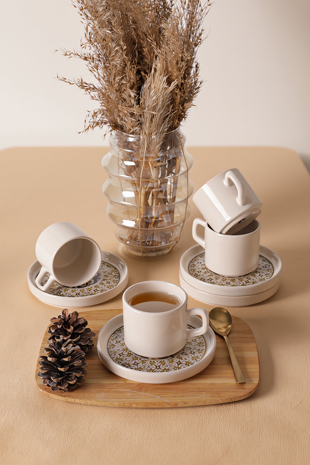 Timeless Brown Stackable Tea Set, 8 Pieces, for 4 People