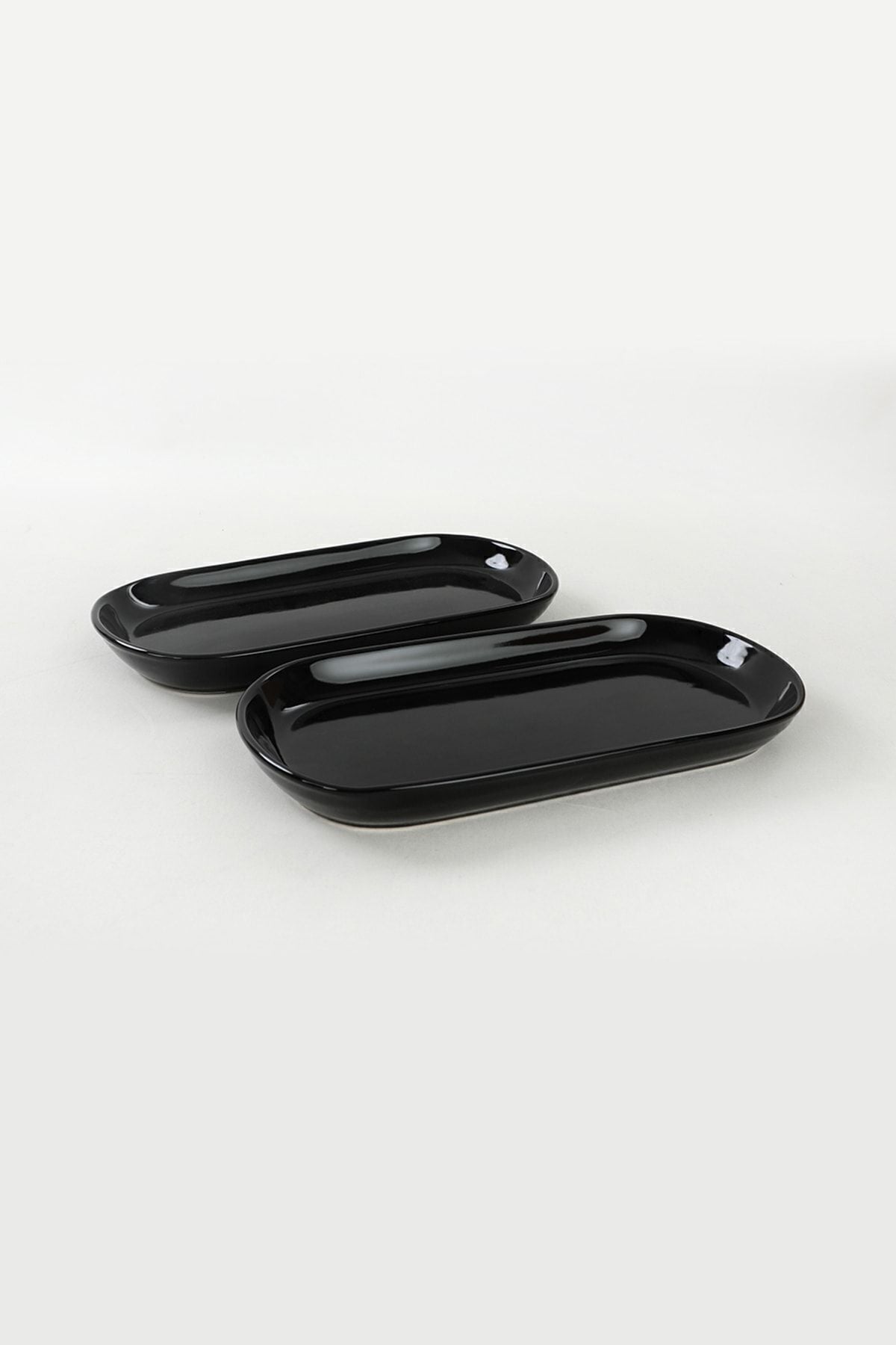 Black Noyan Boat-Shaped Plate, 2 Pieces, 28 cm