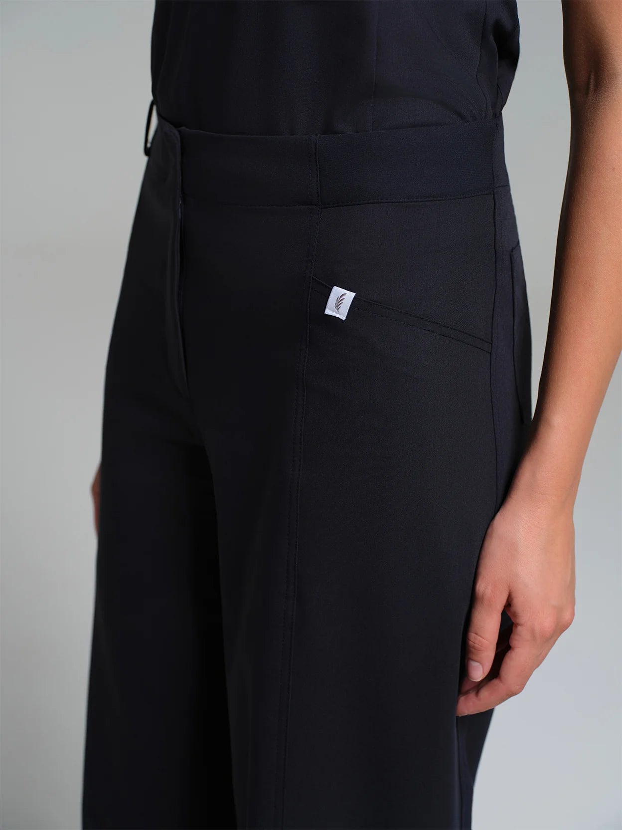 Cosa Atria® Women's Wide Leg Trousers - Navy Blue
