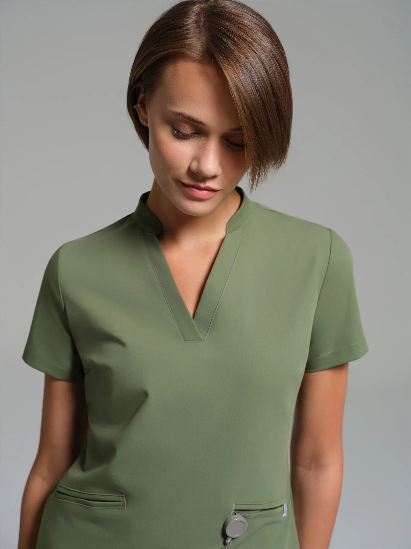 Cosa Lena® Women's V-Neck Mandarin Top - Light Green