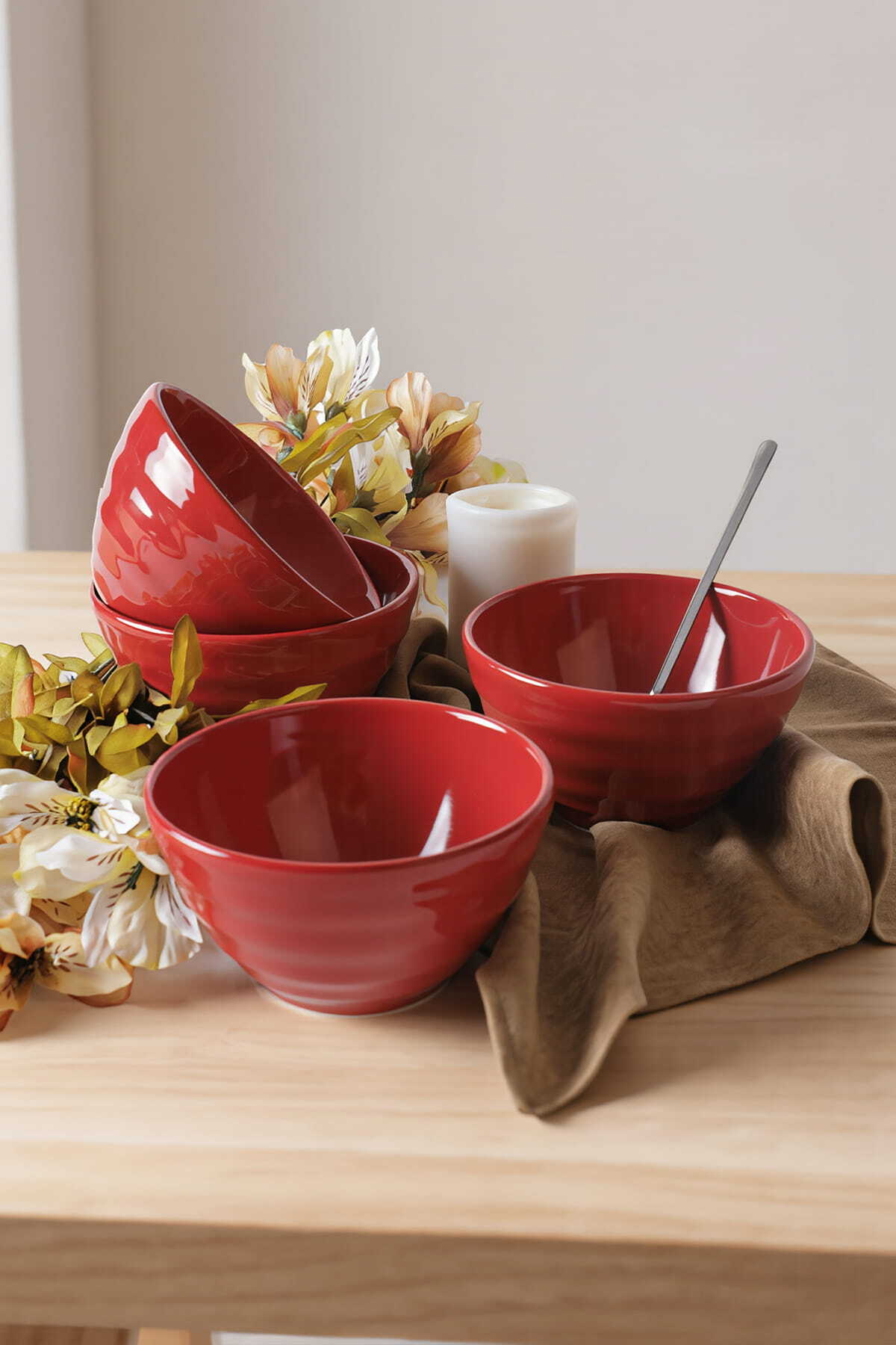 Red Escargot Bowl 14 cm 4 Pieces