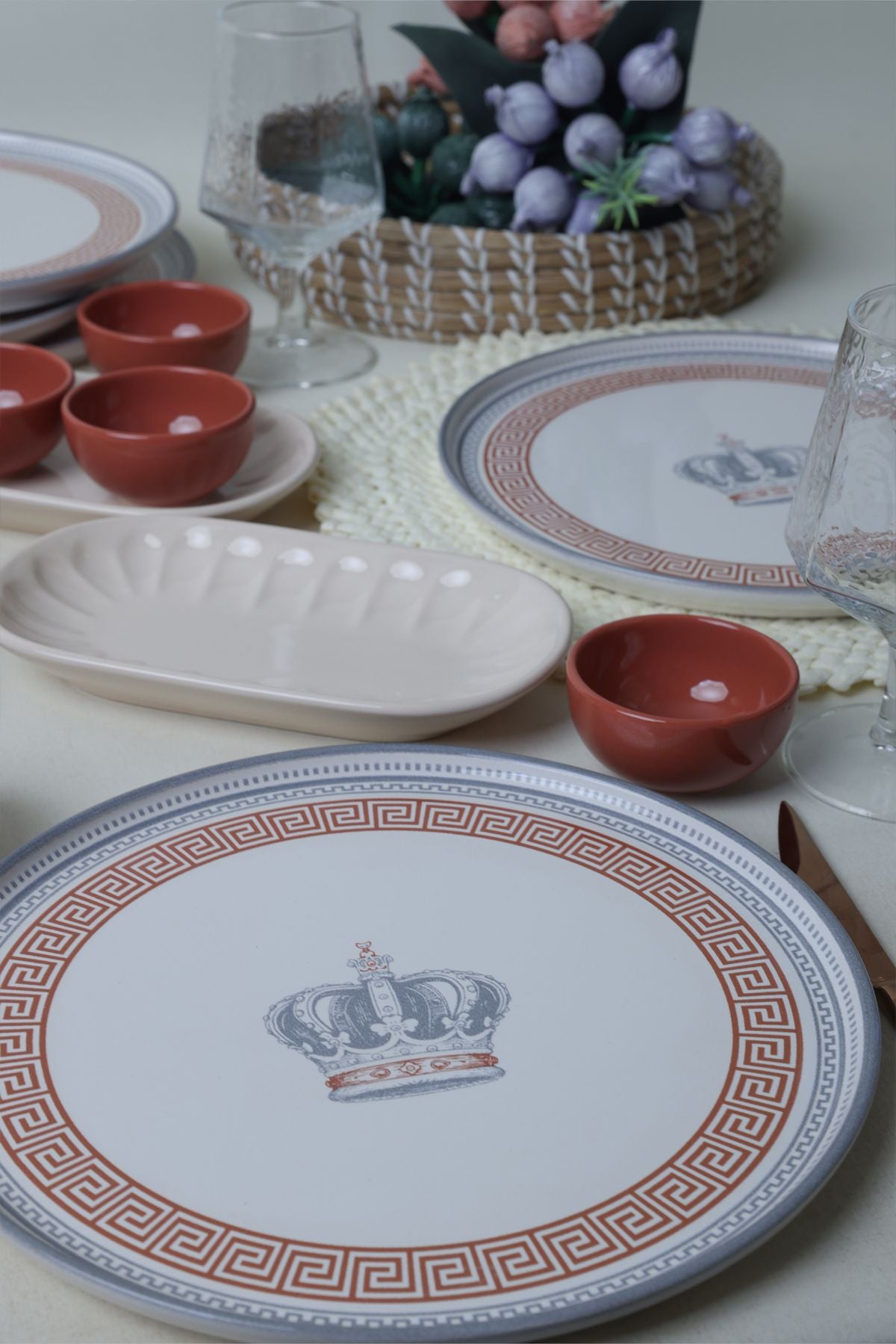 Royal Majesty Breakfast Set, 14 Pieces, for 6 People
