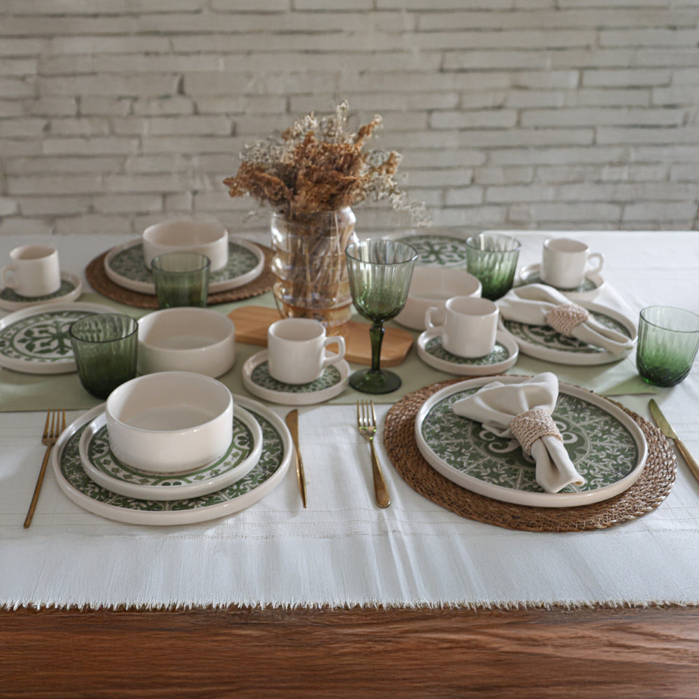 Timeless Green Stackable Dinner/Breakfast Set 20 Pieces for 4 People