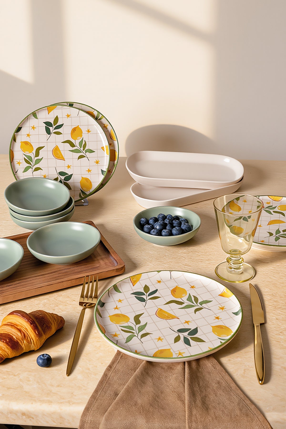 Lemon Breakfast Set, 12 Pieces, for 4 People