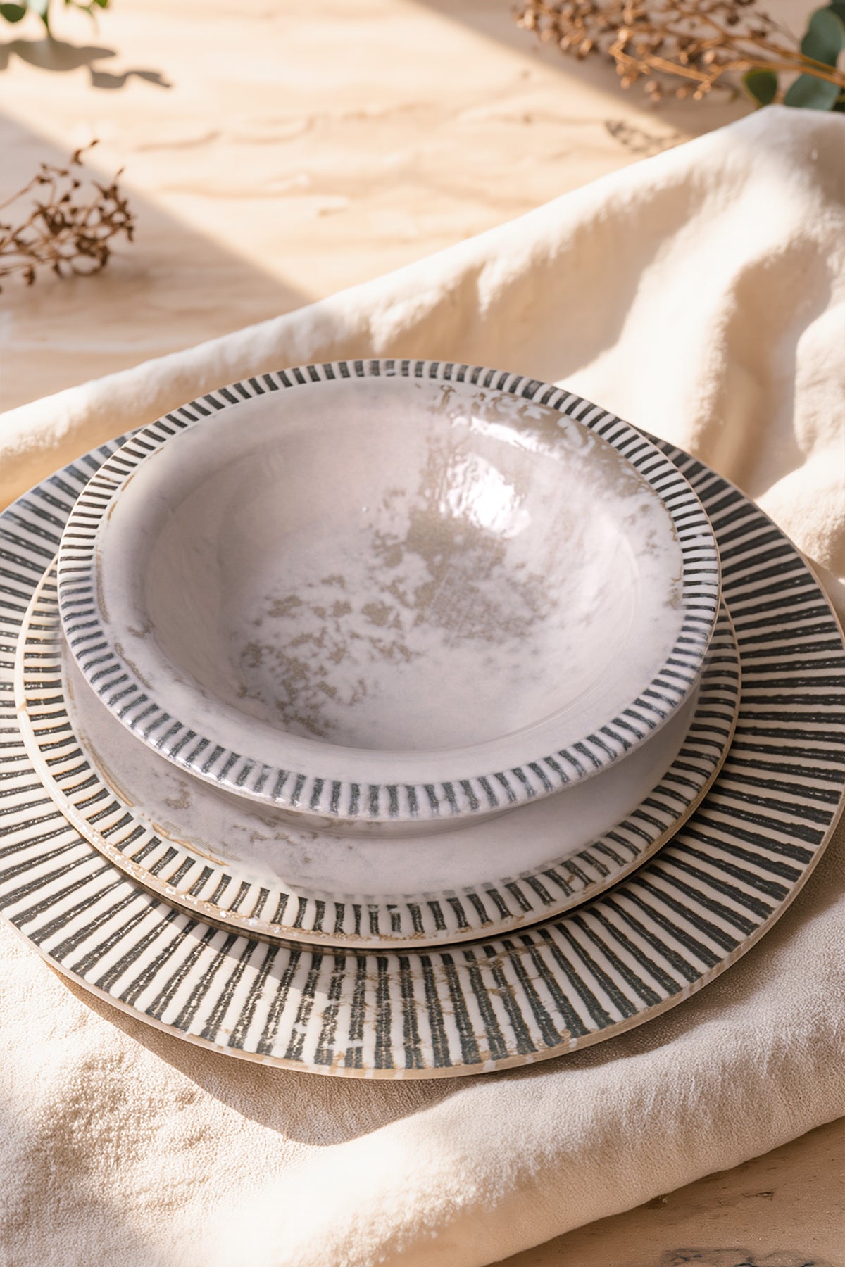 Deep Moon Dinner Set, 6 Pieces, 2 Person