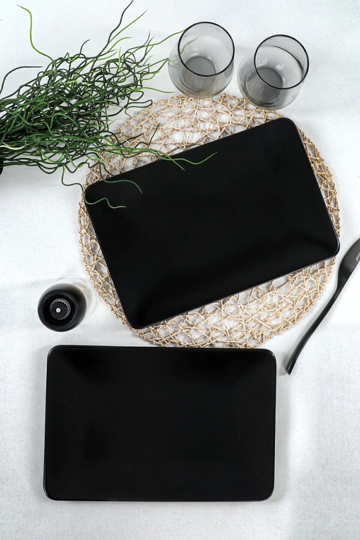 Siera Matte Black Boat-Shaped Plate, 31 cm, 2 Pieces