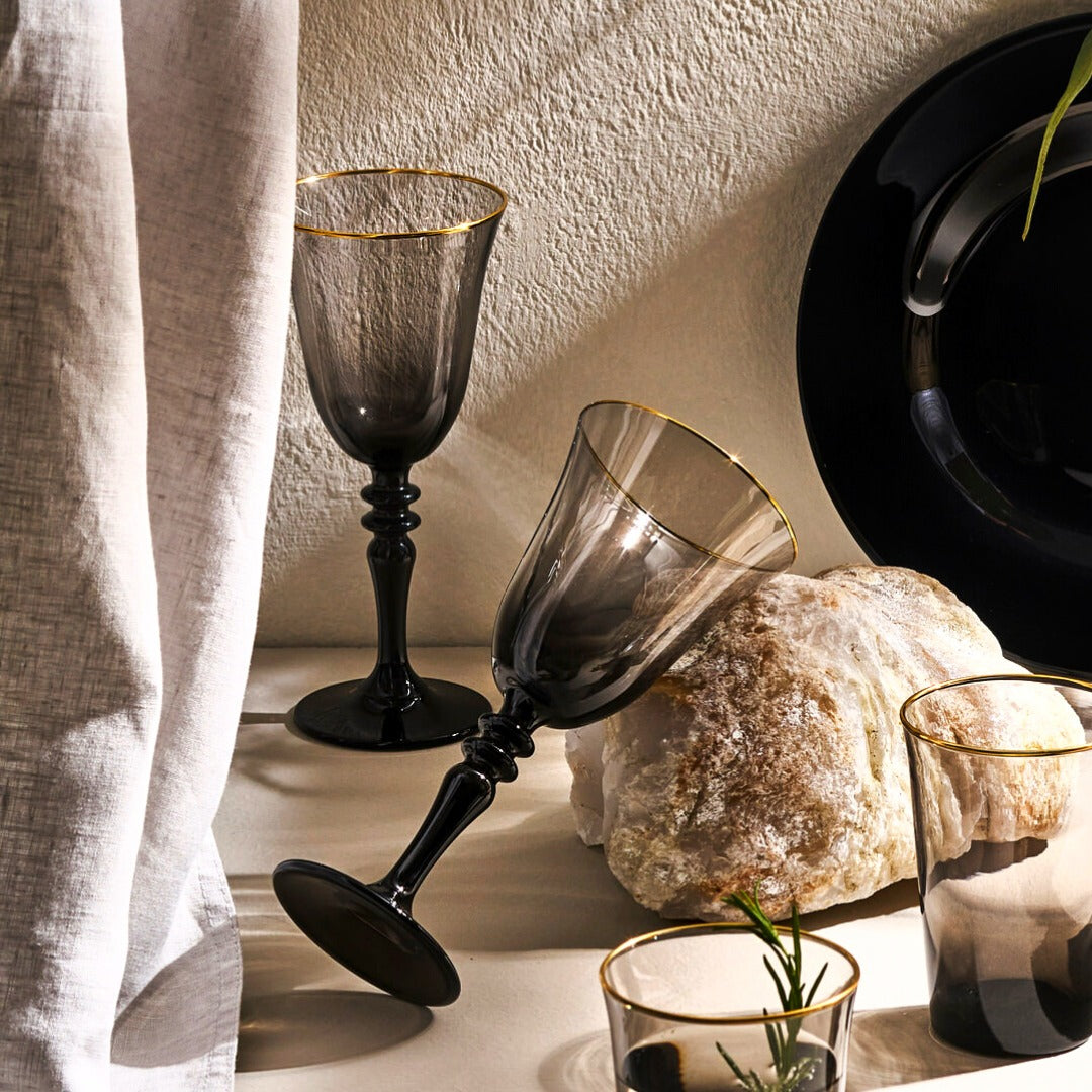 Gold Iconic 4 Piece Glass Set, Smoke Grey