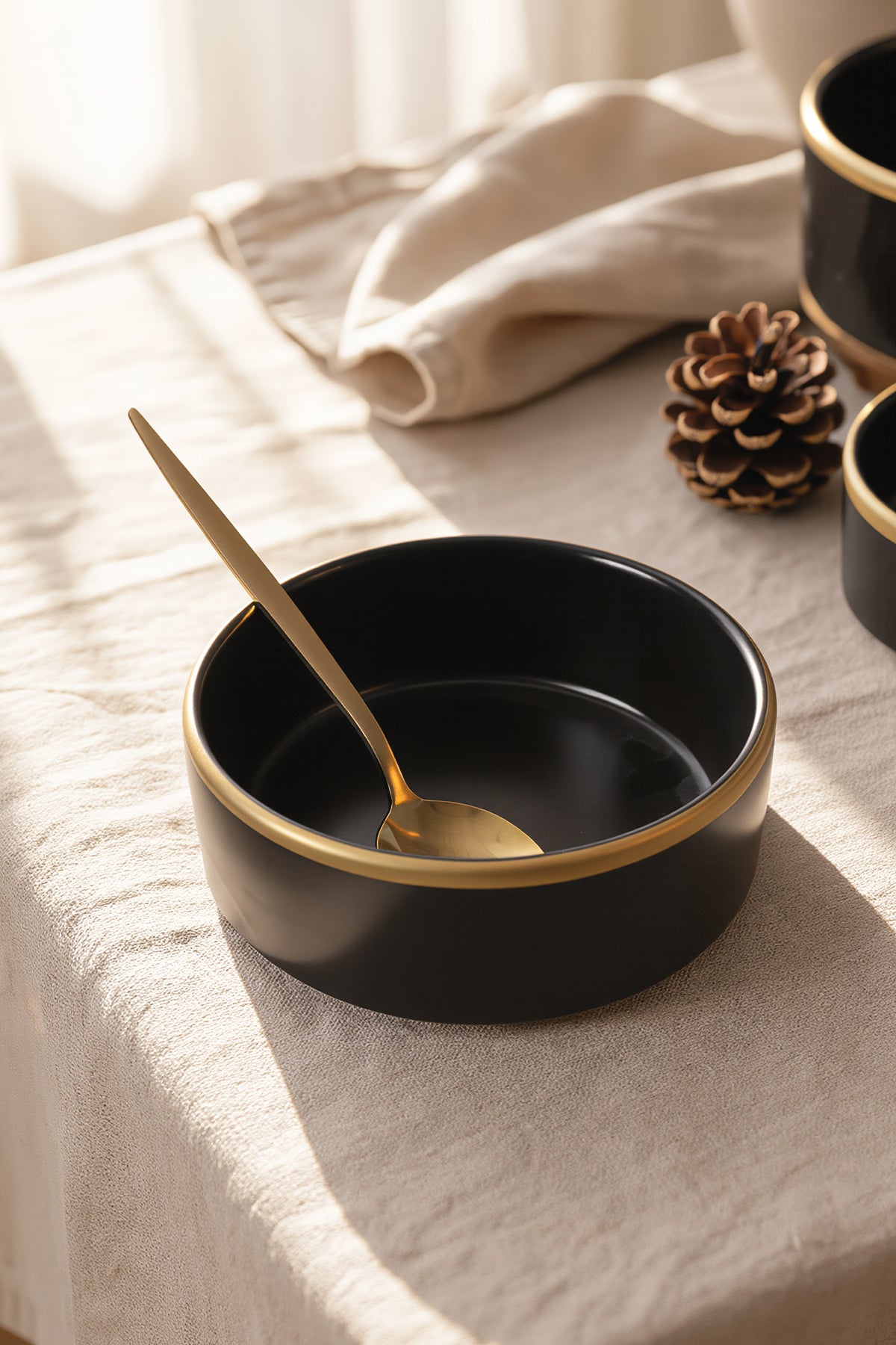 Matte Black Gold Mesh Stackable Bowl 14 cm 4 Pieces