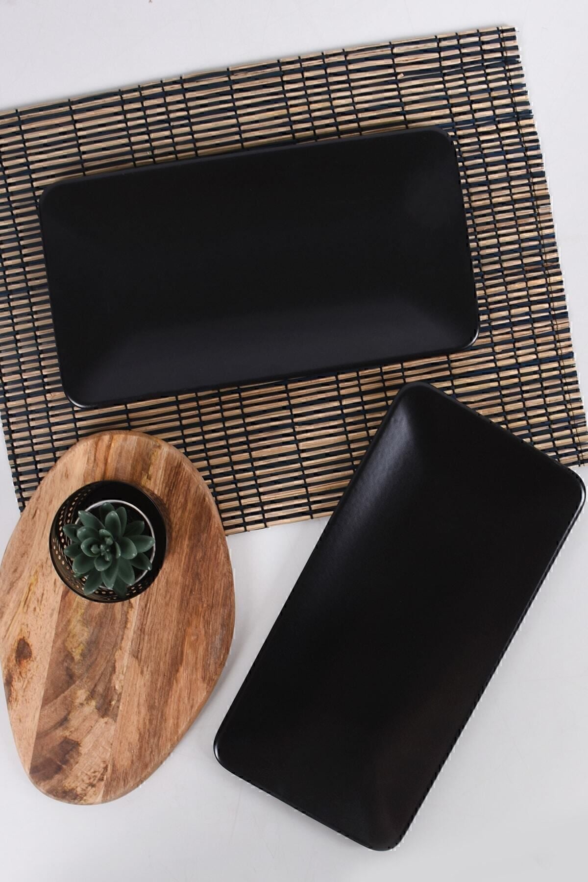 Siera Matte Black Boat-Shaped Plate, 33 cm, 2 Pieces