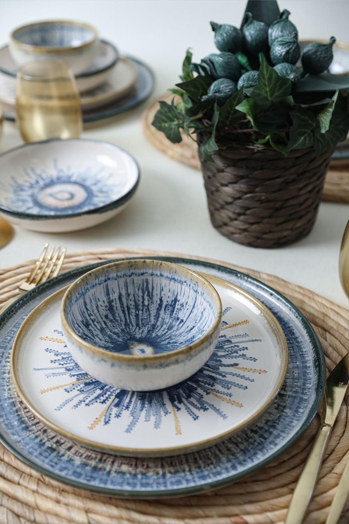 Hydra Dinner Set 24 Pieces for 6 People