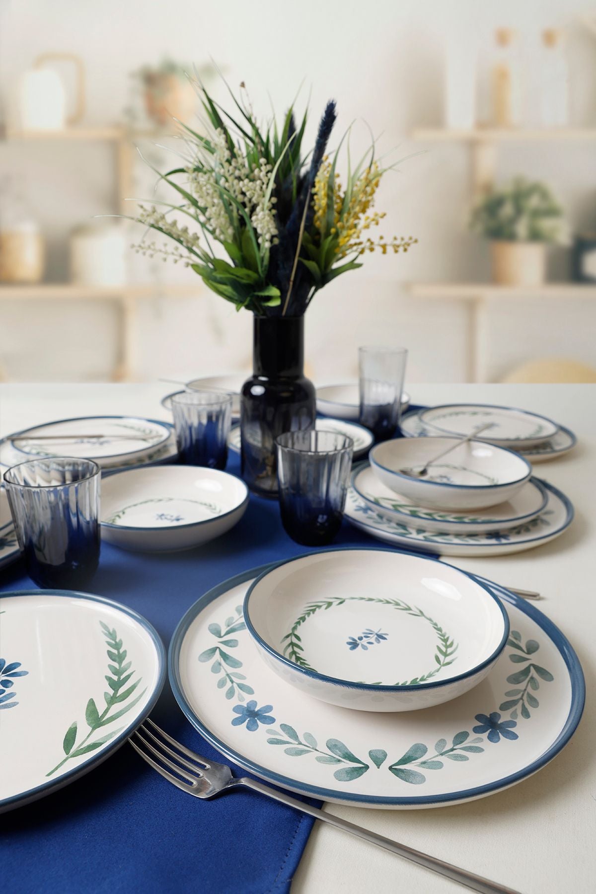 Daphne Dinner Set 18 Pieces for 6 People