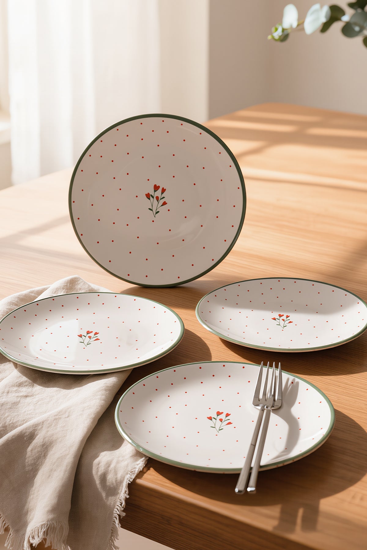 Red Bloom Dessert Plate 20 cm 4 Pieces